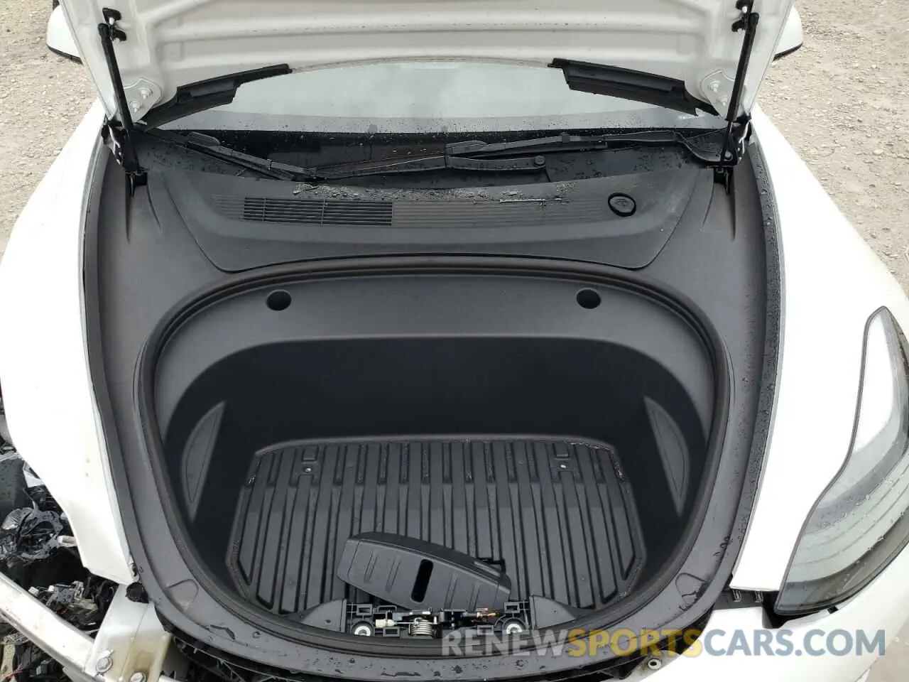 11 Photograph of a damaged car 5YJ3E1EAXPF394303 TESLA MODEL 3 2023
