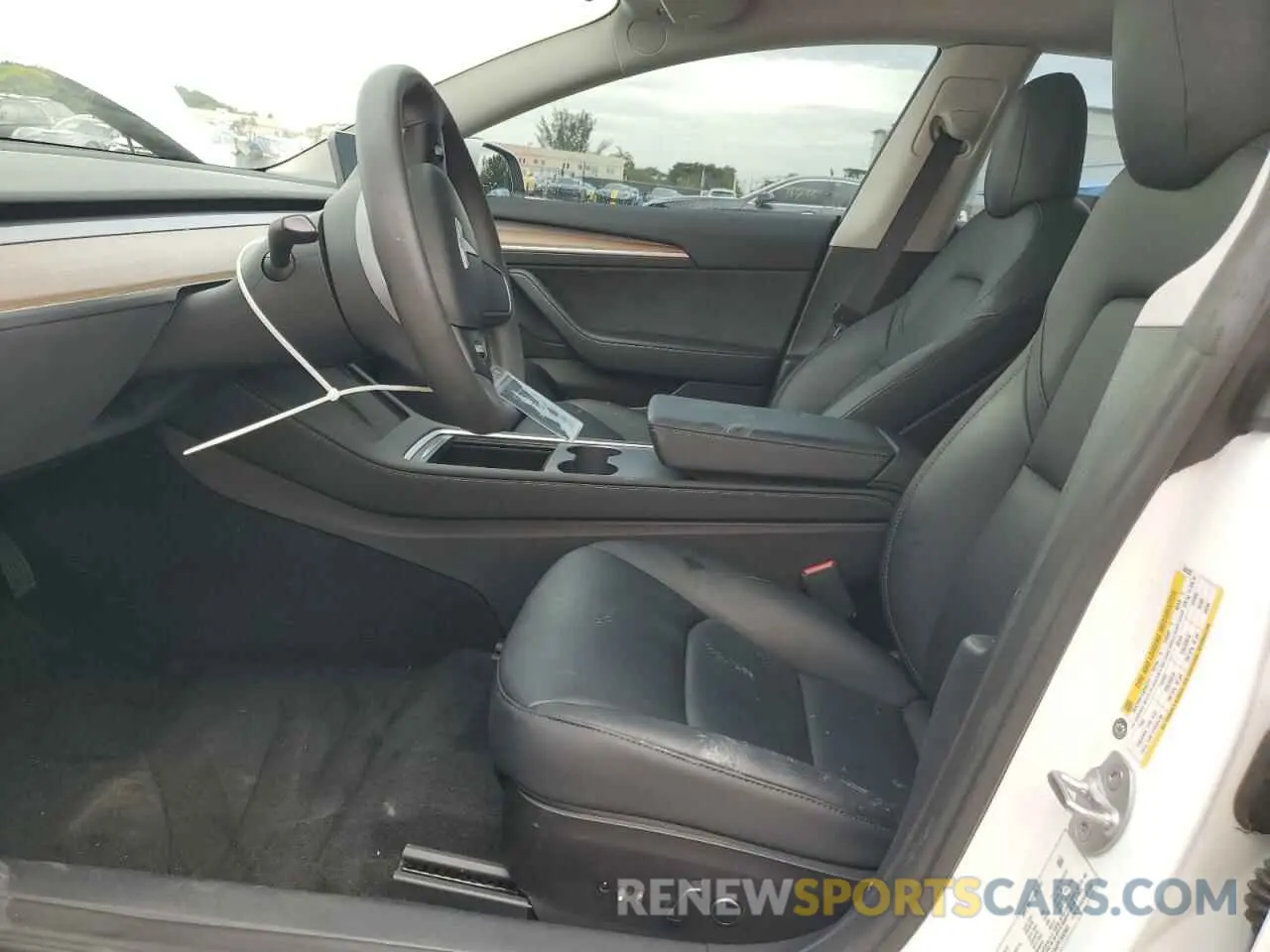 7 Photograph of a damaged car 5YJ3E1EAXPF394303 TESLA MODEL 3 2023