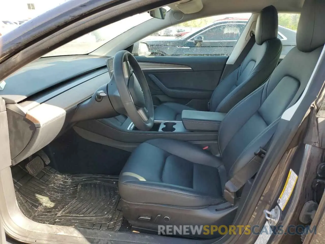 7 Photograph of a damaged car 5YJ3E1EAXPF404814 TESLA MODEL 3 2023
