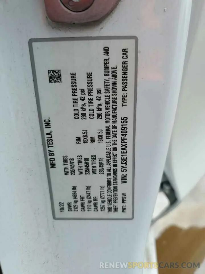 14 Photograph of a damaged car 5YJ3E1EAXPF409155 TESLA MODEL 3 2023
