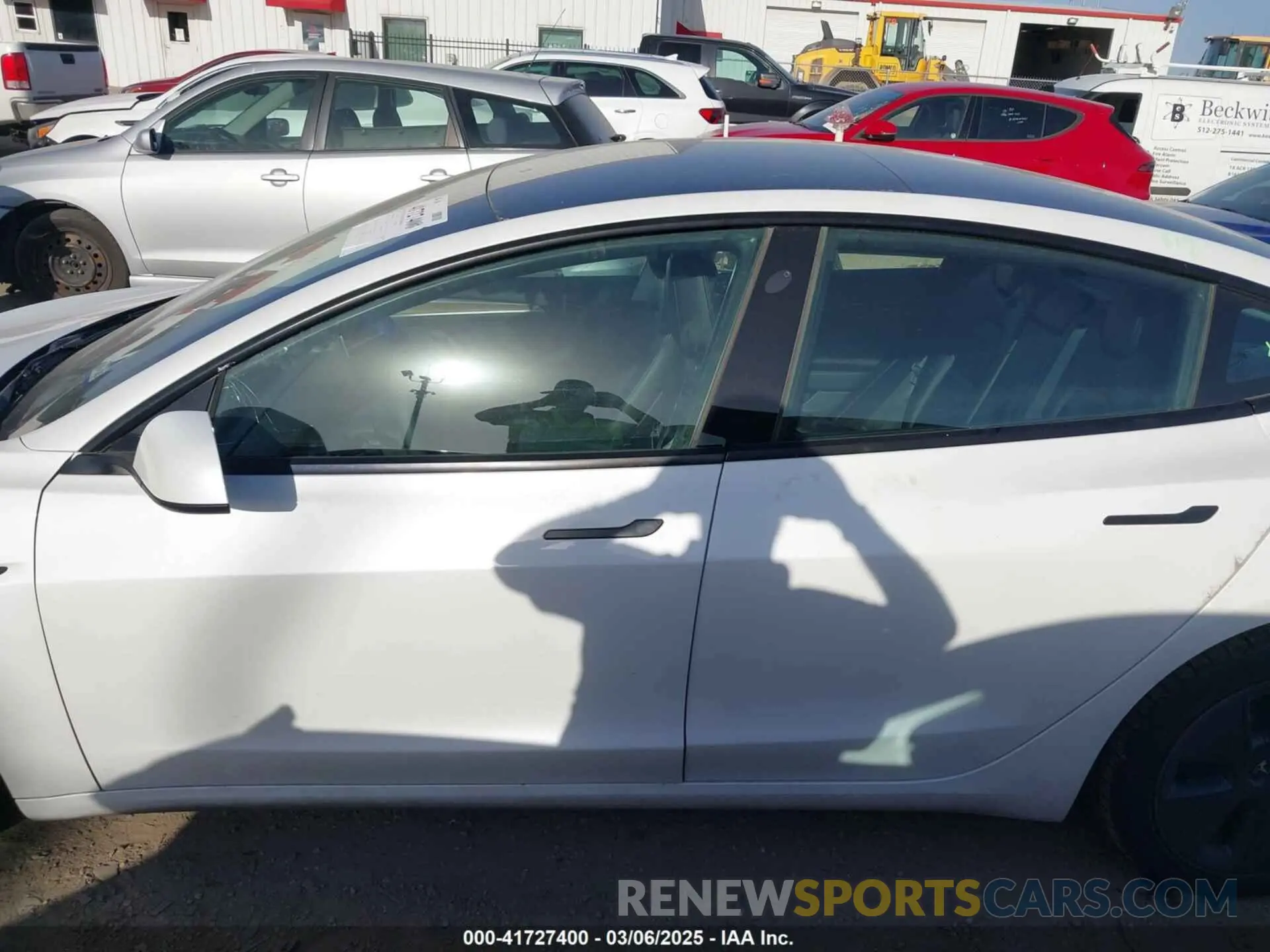 14 Photograph of a damaged car 5YJ3E1EAXPF436212 TESLA MODEL 3 2023