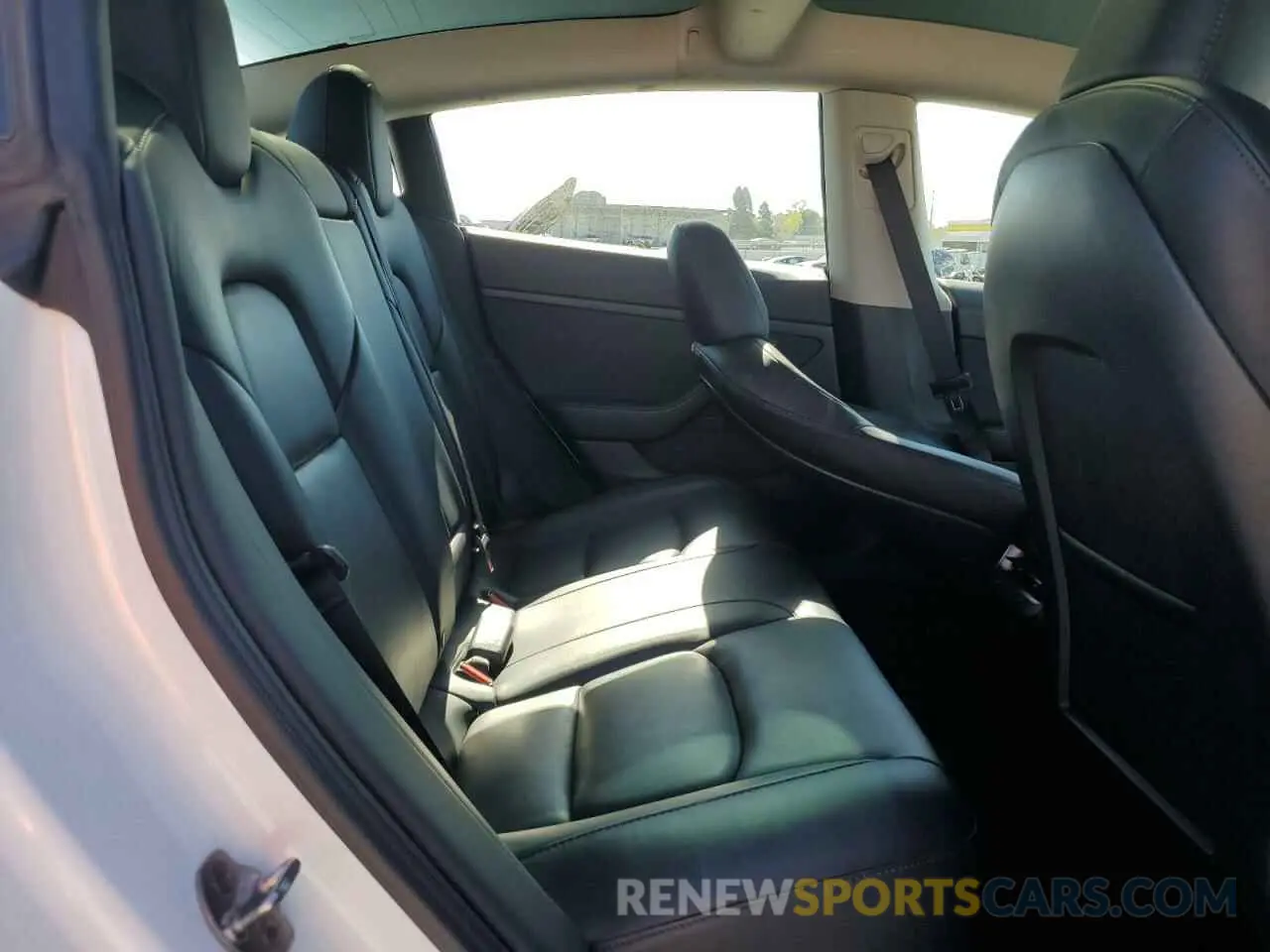 10 Photograph of a damaged car 5YJ3E1EAXPF447422 TESLA MODEL 3 2023