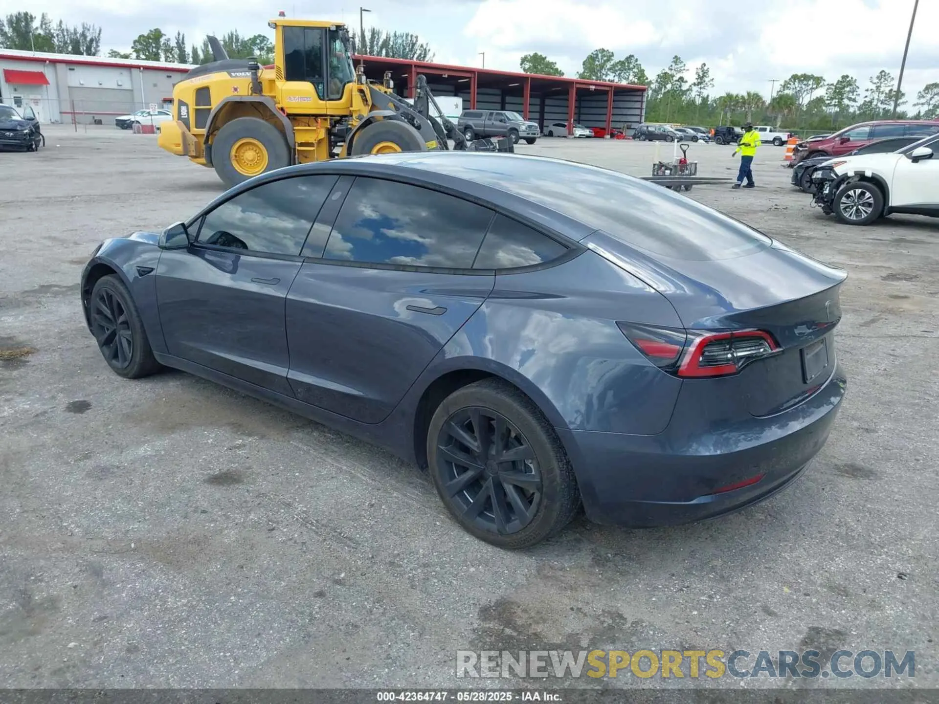3 Photograph of a damaged car 5YJ3E1EAXPF453060 TESLA MODEL 3 2023