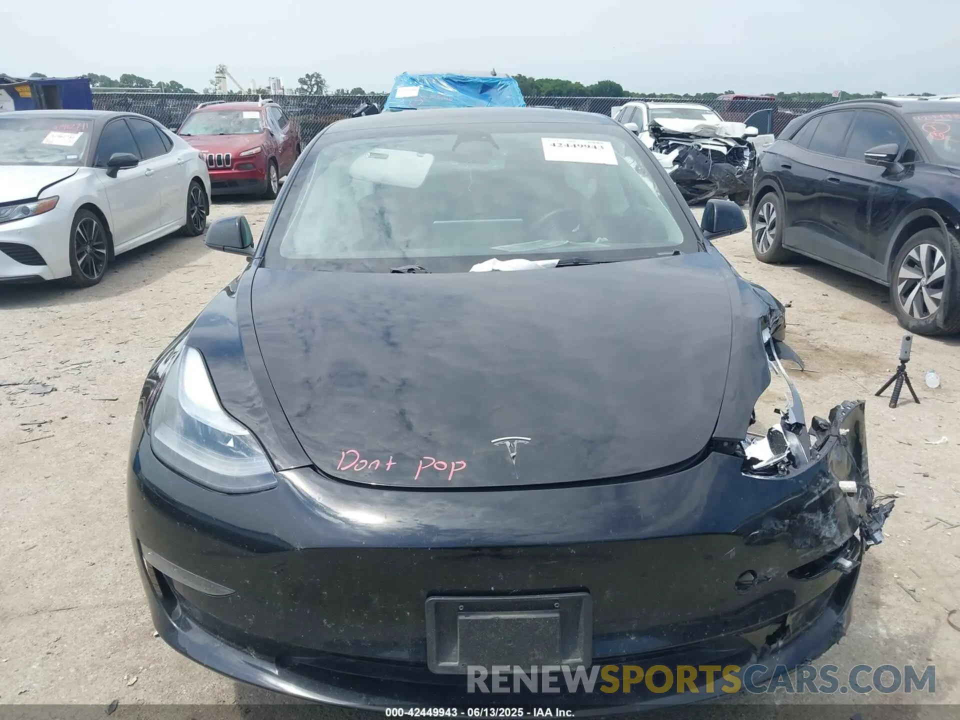 11 Photograph of a damaged car 5YJ3E1EAXPF453415 TESLA MODEL 3 2023