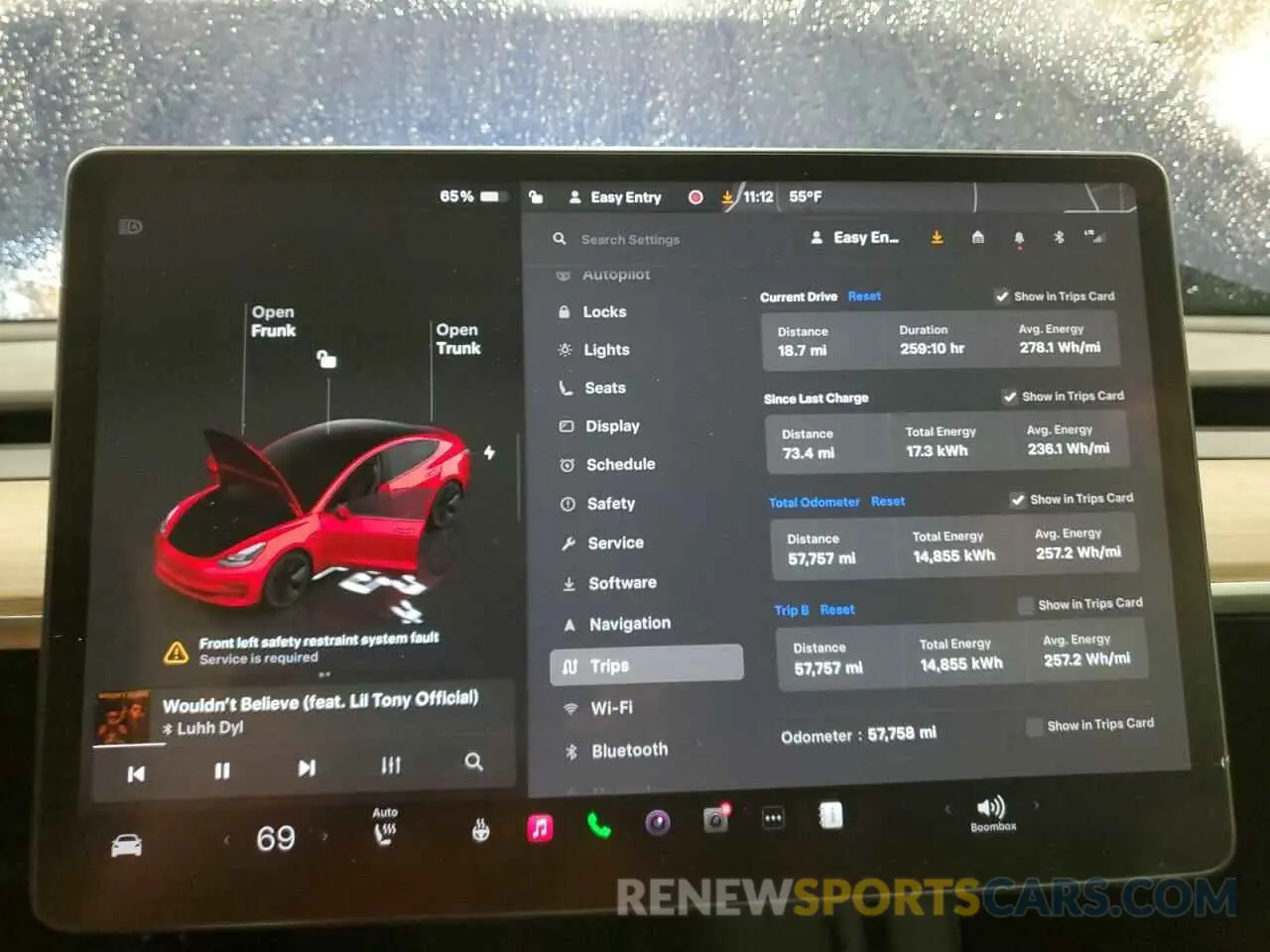 9 Photograph of a damaged car 5YJ3E1EAXPF456914 TESLA MODEL 3 2023