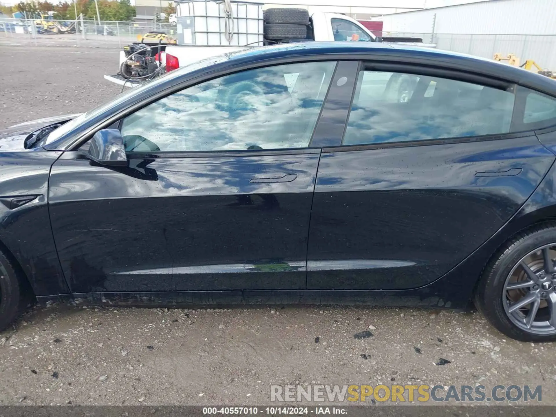 15 Photograph of a damaged car 5YJ3E1EAXPF462728 TESLA MODEL 3 2023