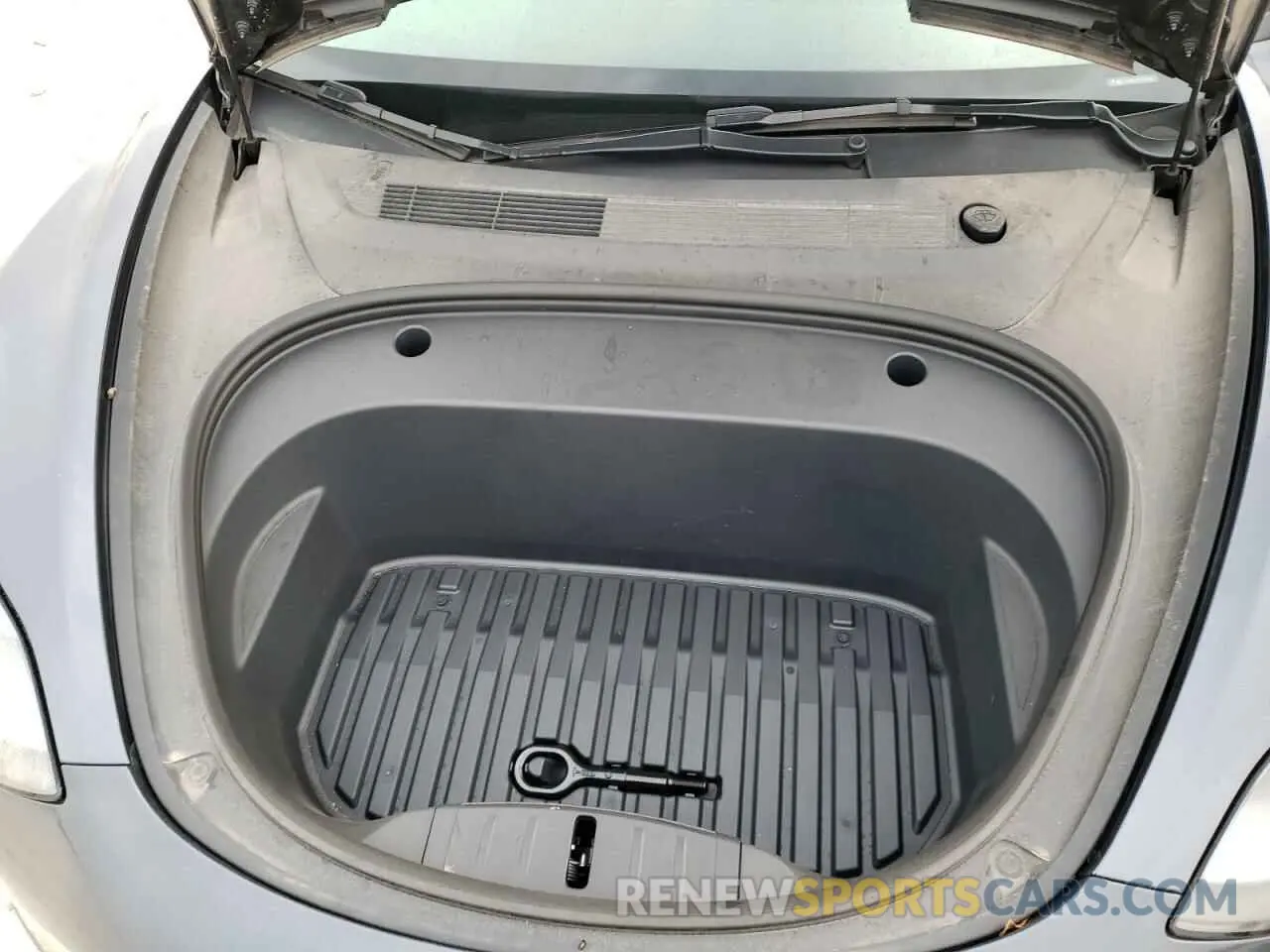 11 Photograph of a damaged car 5YJ3E1EAXPF473390 TESLA MODEL 3 2023