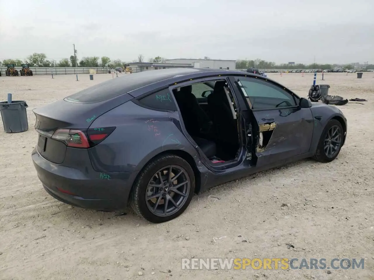 3 Photograph of a damaged car 5YJ3E1EAXPF473390 TESLA MODEL 3 2023