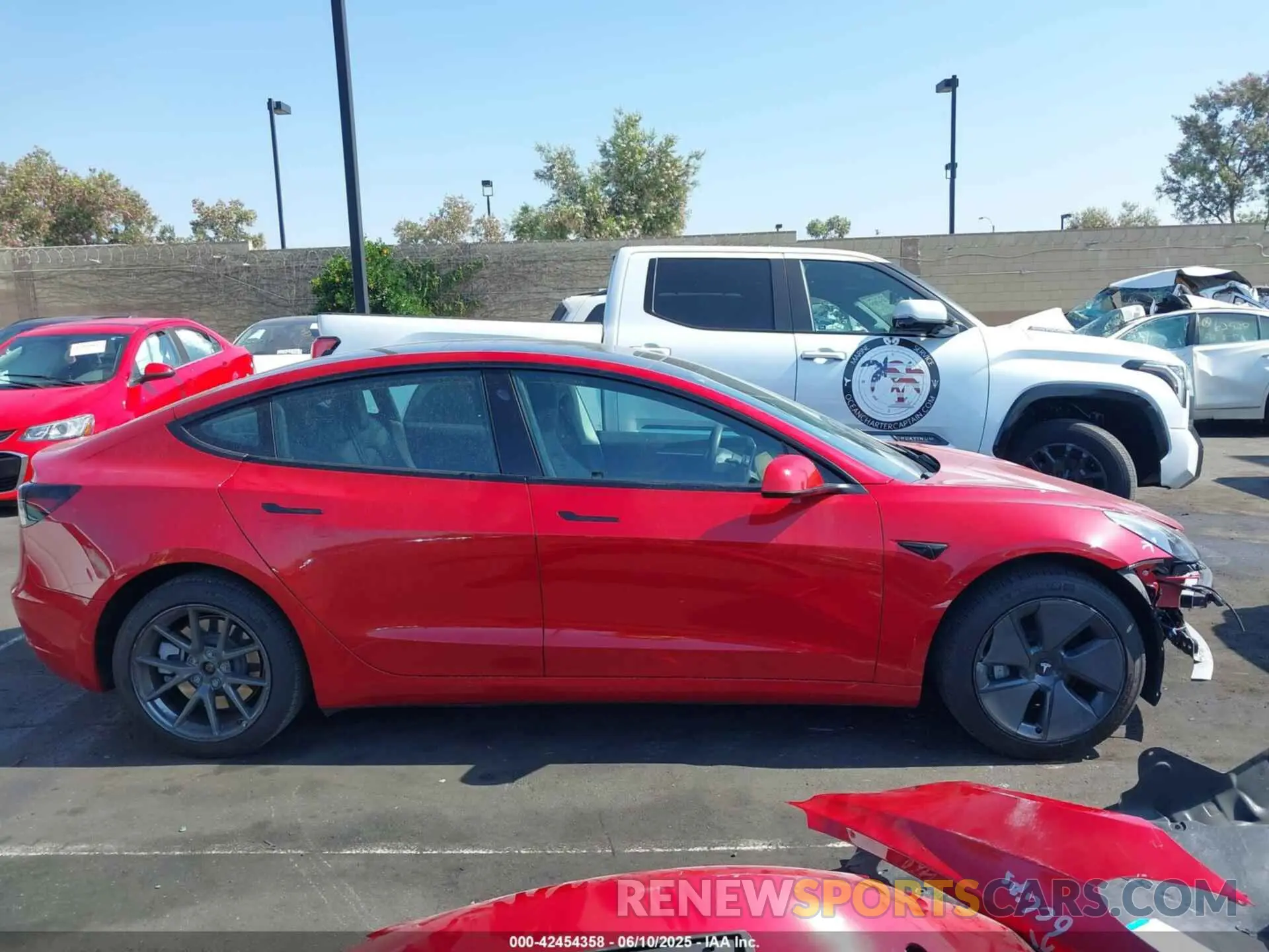 14 Photograph of a damaged car 5YJ3E1EAXPF505691 TESLA MODEL 3 2023