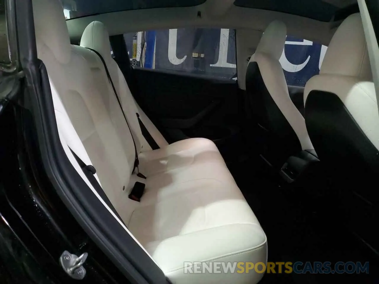 10 Photograph of a damaged car 5YJ3E1EAXPF507571 TESLA MODEL 3 2023