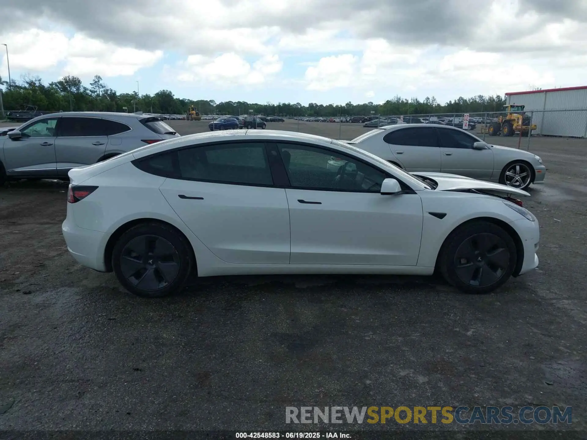 13 Photograph of a damaged car 5YJ3E1EAXPF513726 TESLA MODEL 3 2023