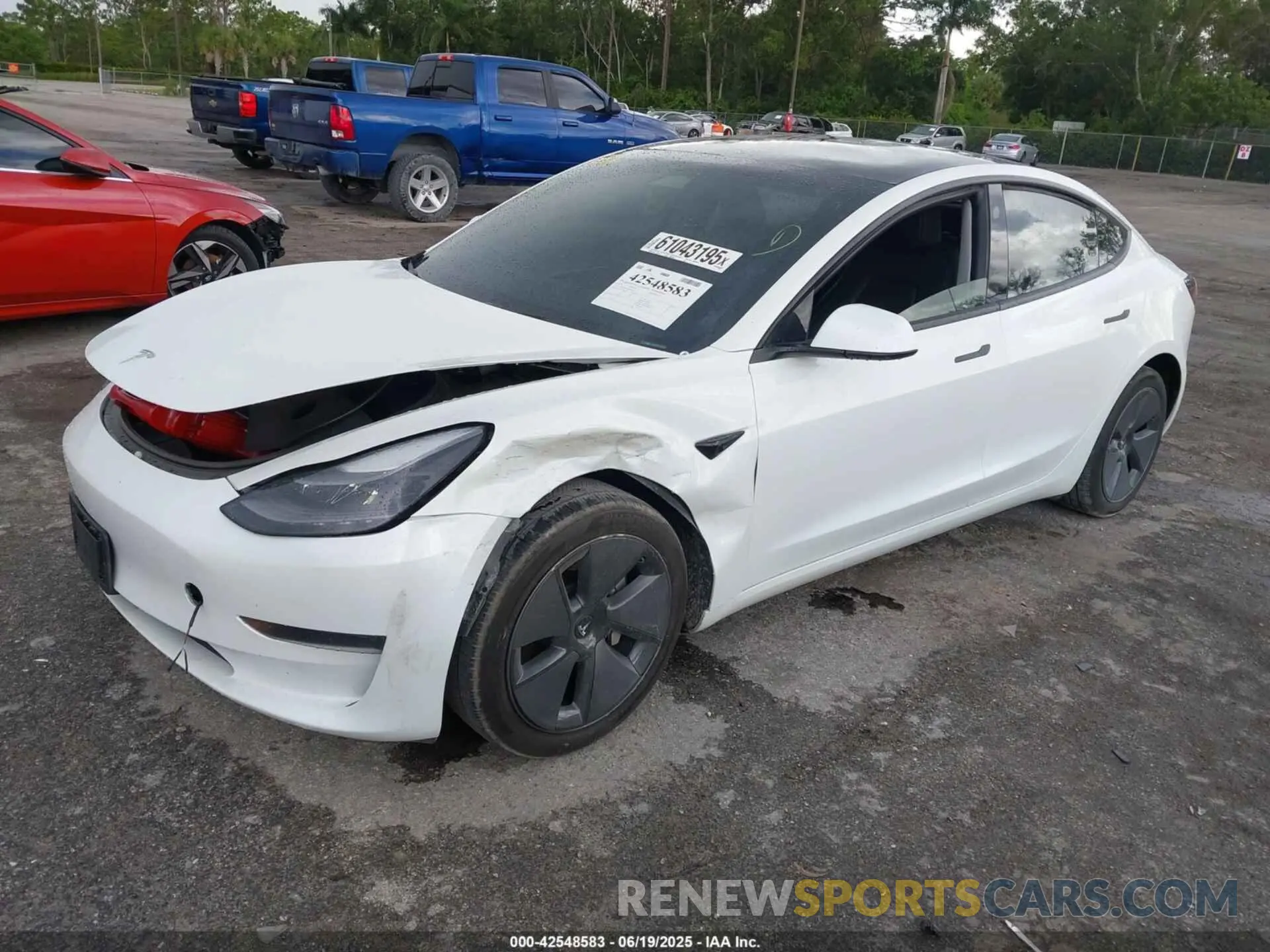 2 Photograph of a damaged car 5YJ3E1EAXPF513726 TESLA MODEL 3 2023