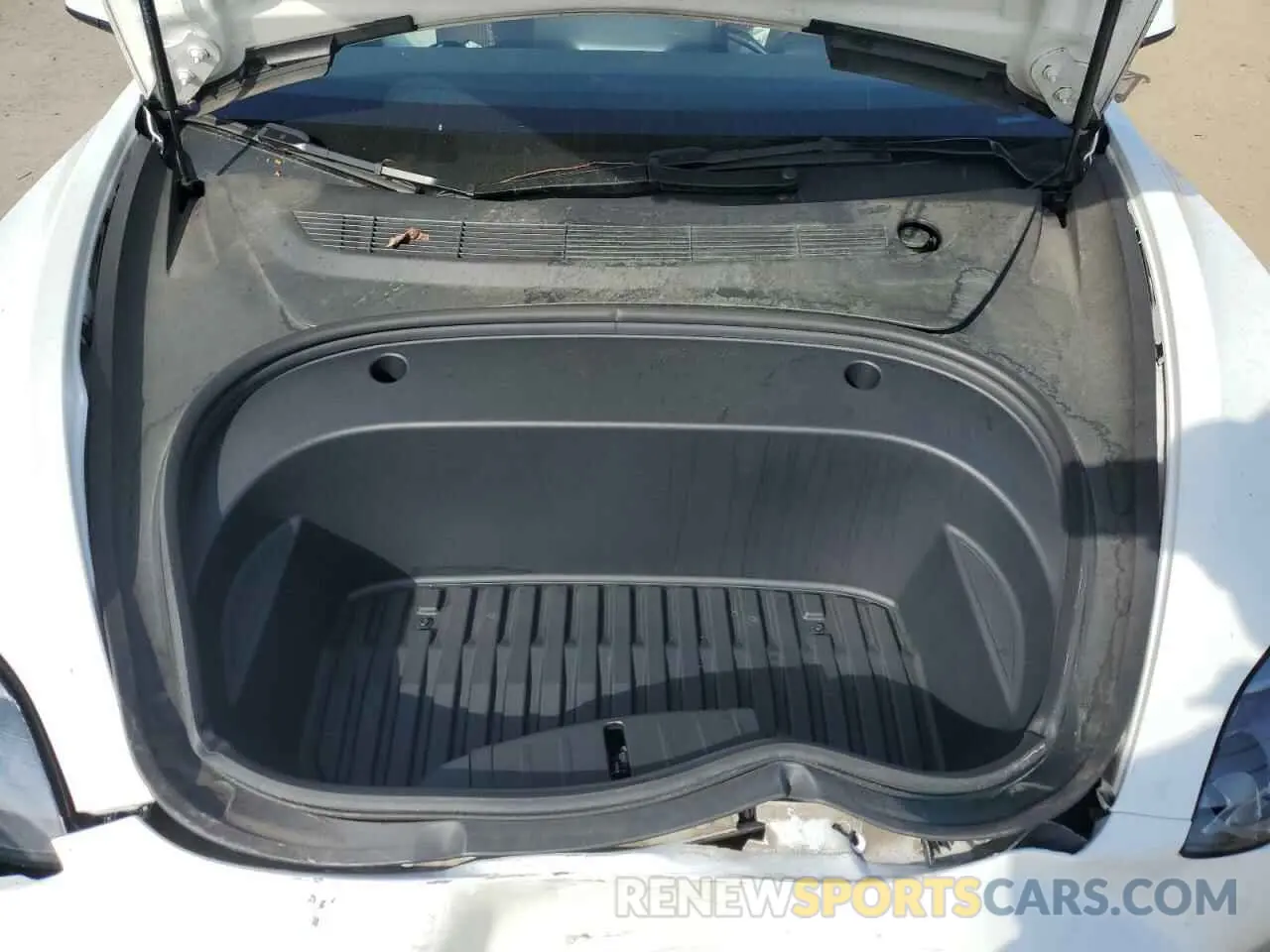 11 Photograph of a damaged car 5YJ3E1EAXPF540974 TESLA MODEL 3 2023
