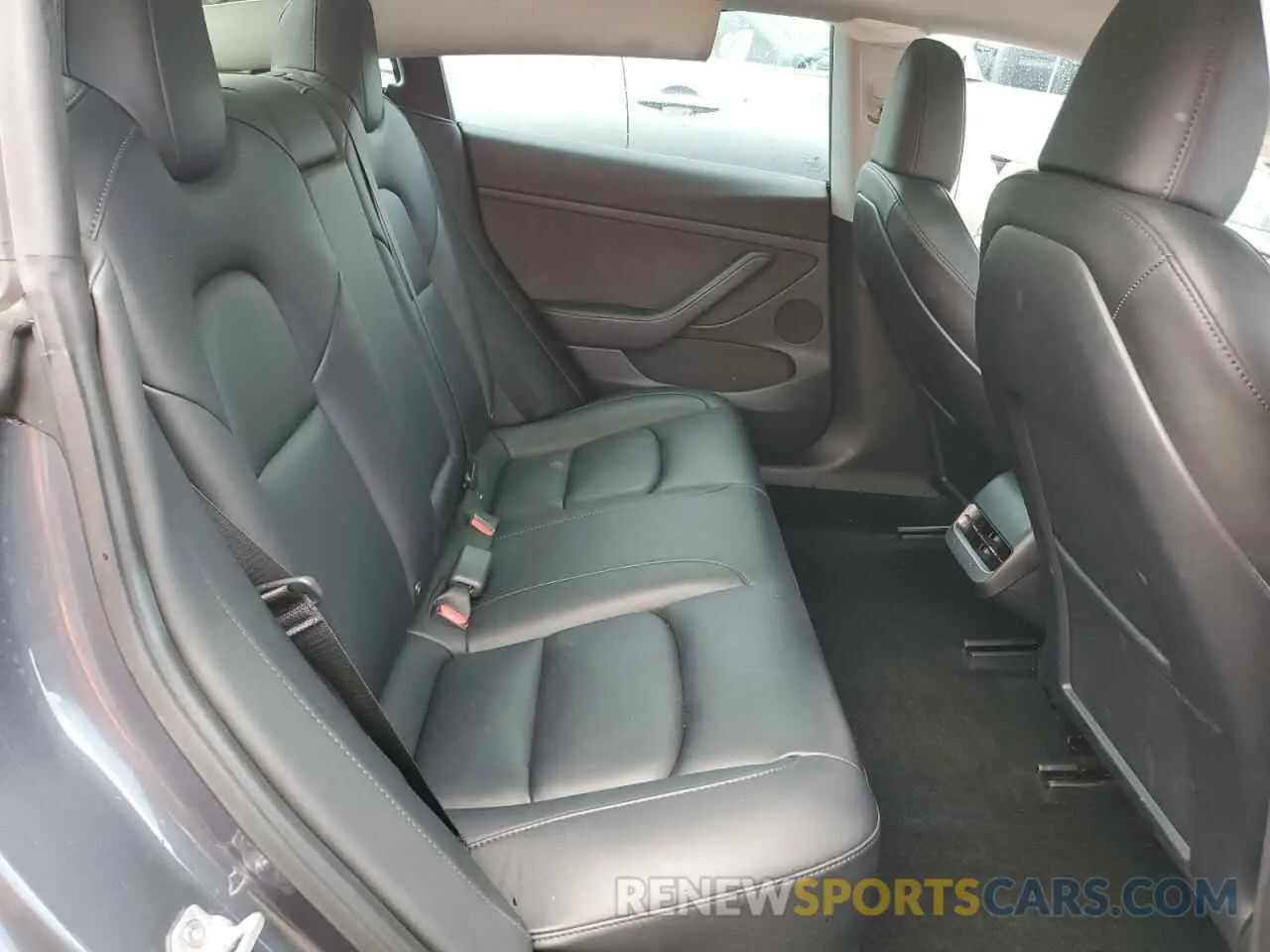 11 Photograph of a damaged car 5YJ3E1EAXPF546757 TESLA MODEL 3 2023