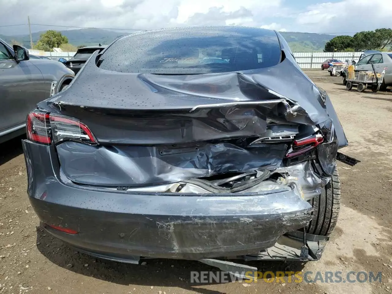 6 Photograph of a damaged car 5YJ3E1EAXPF546757 TESLA MODEL 3 2023