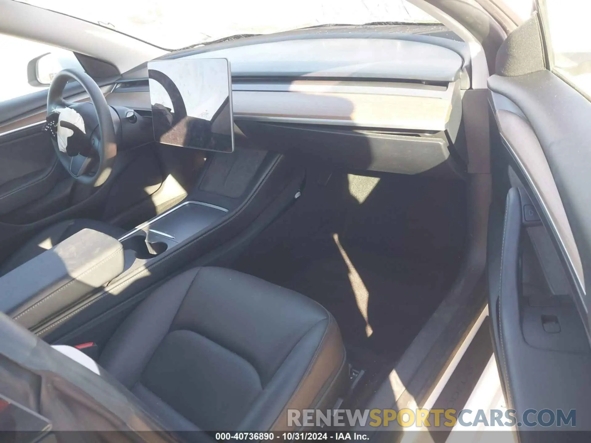 5 Photograph of a damaged car 5YJ3E1EAXPF550758 TESLA MODEL 3 2023
