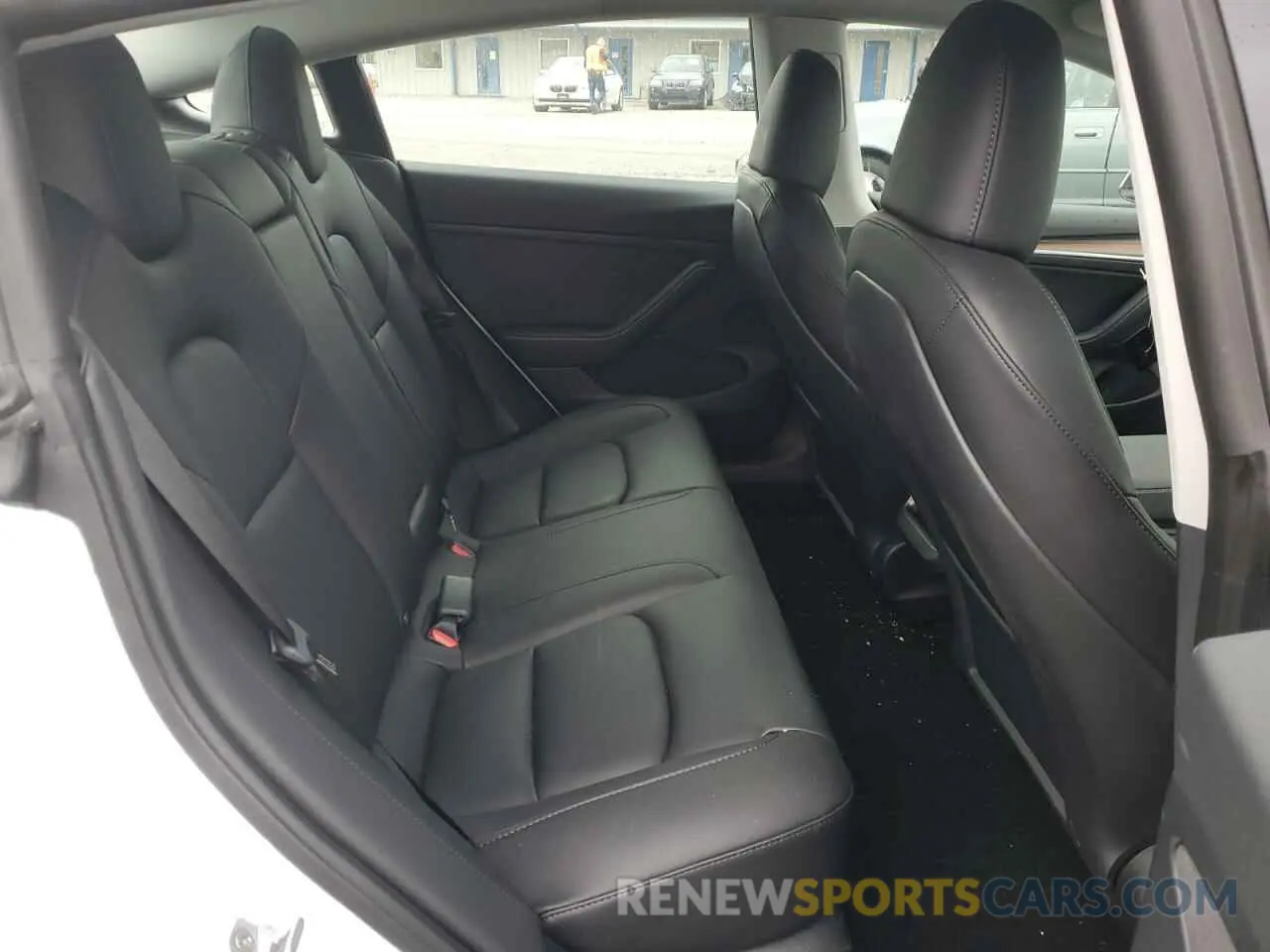 10 Photograph of a damaged car 5YJ3E1EAXPF568015 TESLA MODEL 3 2023