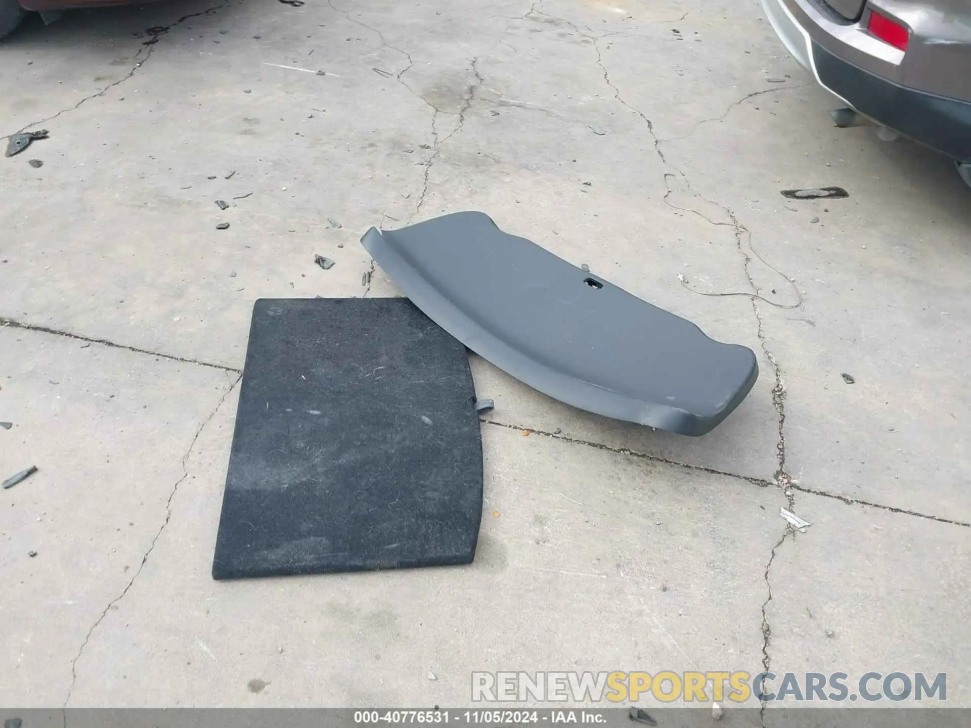 11 Photograph of a damaged car 5YJ3E1EAXPF568063 TESLA MODEL 3 2023