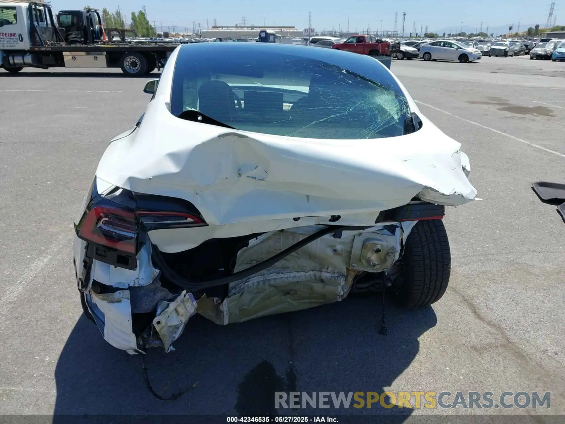 16 Photograph of a damaged car 5YJ3E1EAXPF568984 TESLA MODEL 3 2023