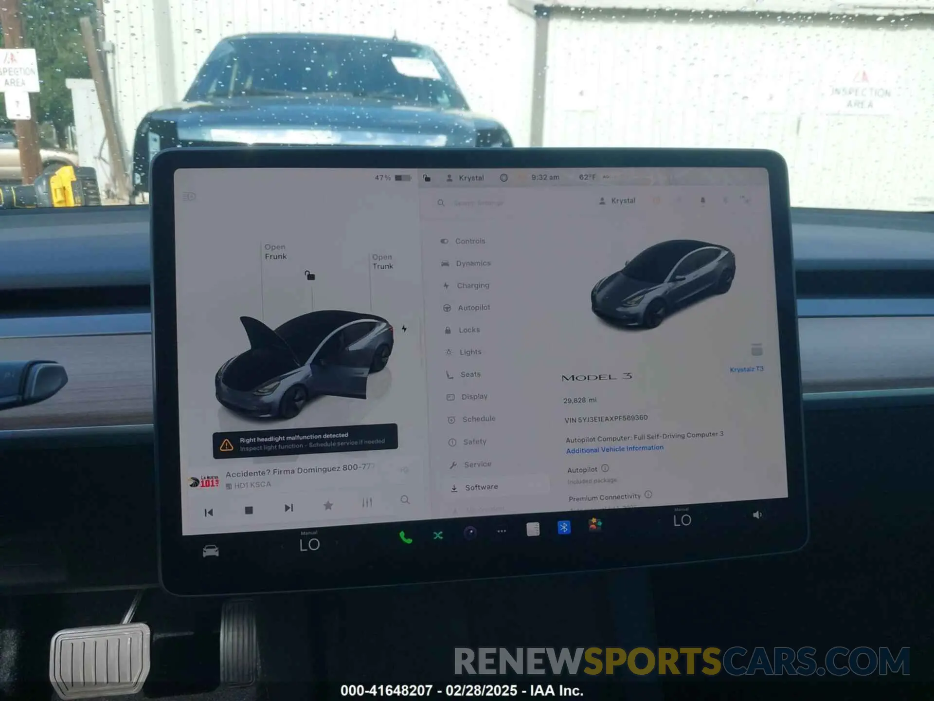 19 Photograph of a damaged car 5YJ3E1EAXPF569360 TESLA MODEL 3 2023