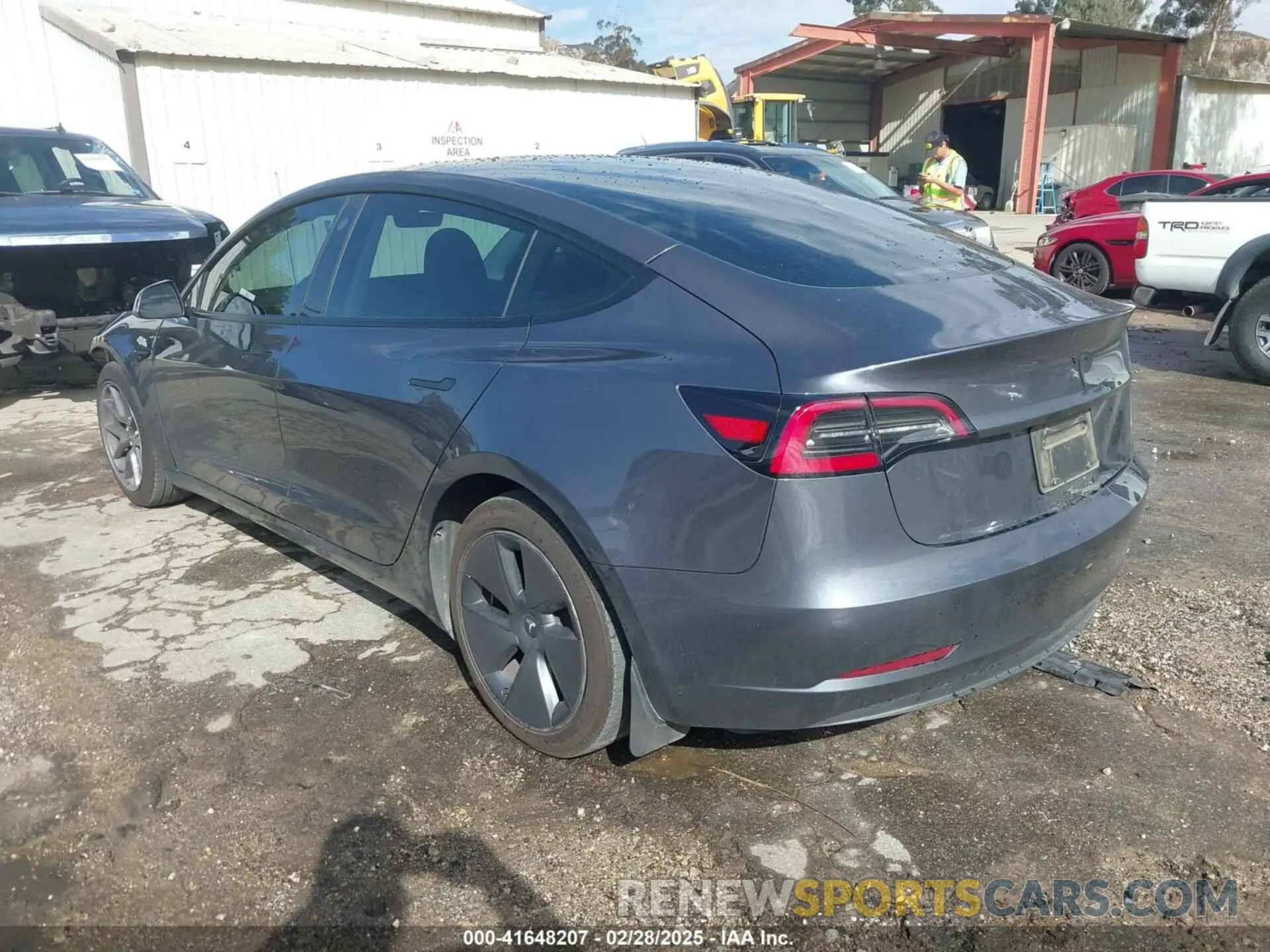 3 Photograph of a damaged car 5YJ3E1EAXPF569360 TESLA MODEL 3 2023