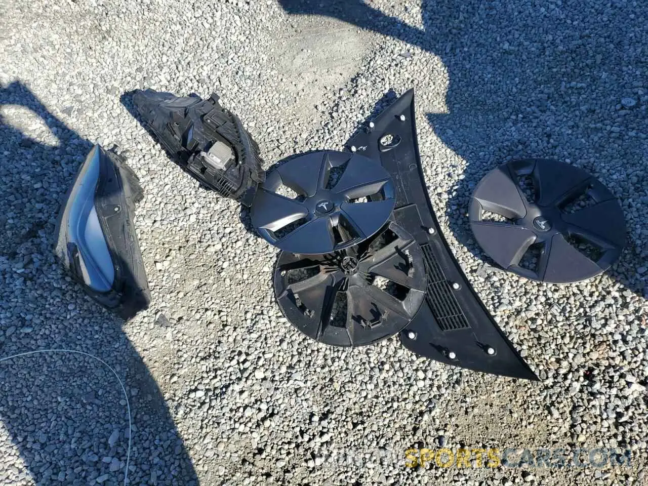 14 Photograph of a damaged car 5YJ3E1EAXPF571822 TESLA MODEL 3 2023