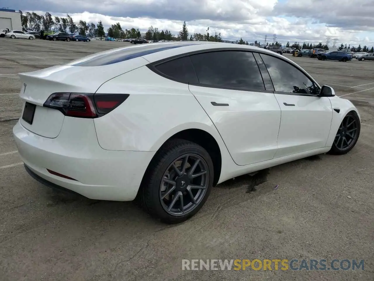 3 Photograph of a damaged car 5YJ3E1EAXPF574333 TESLA MODEL 3 2023