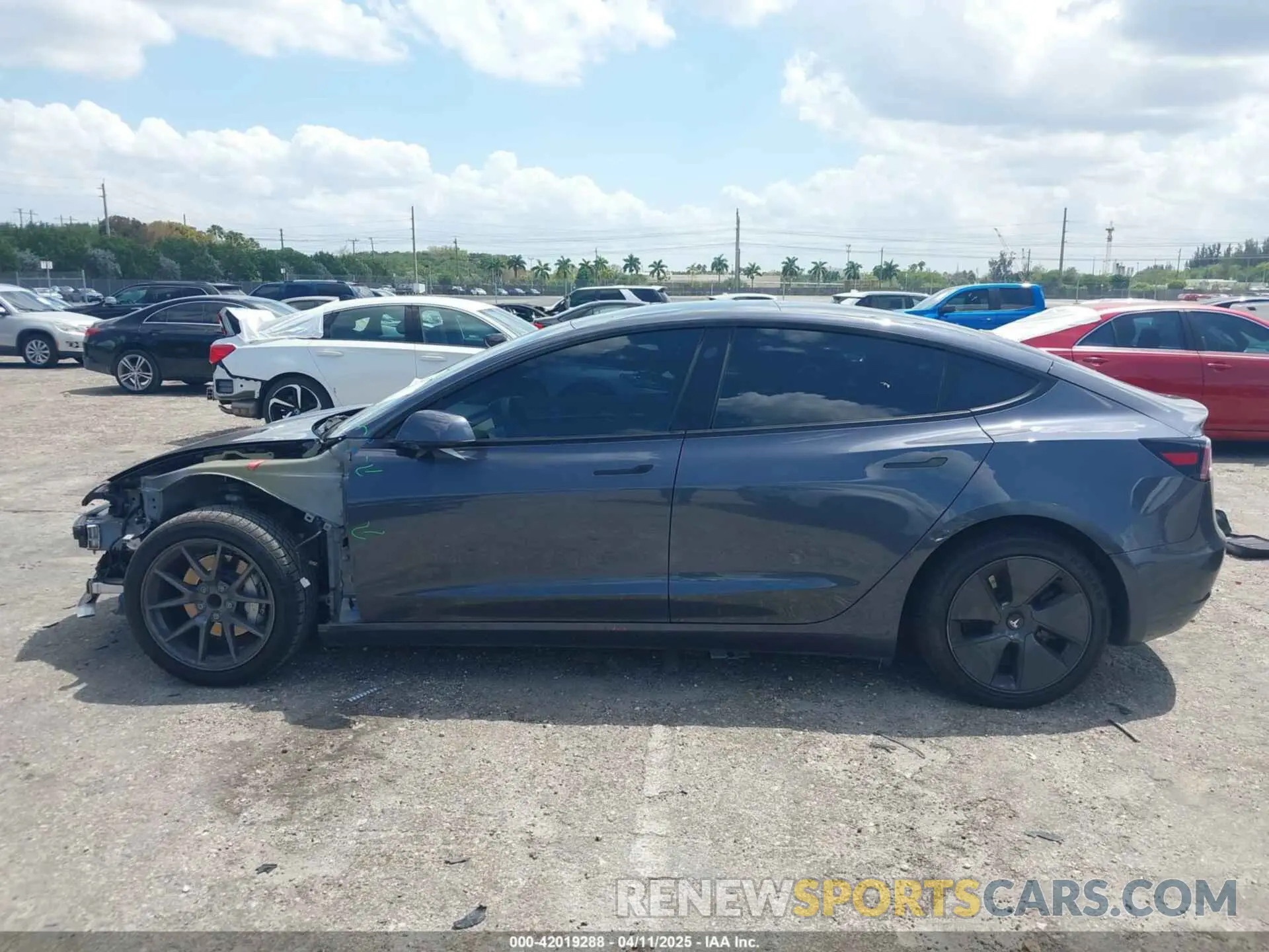 15 Photograph of a damaged car 5YJ3E1EAXPF575448 TESLA MODEL 3 2023