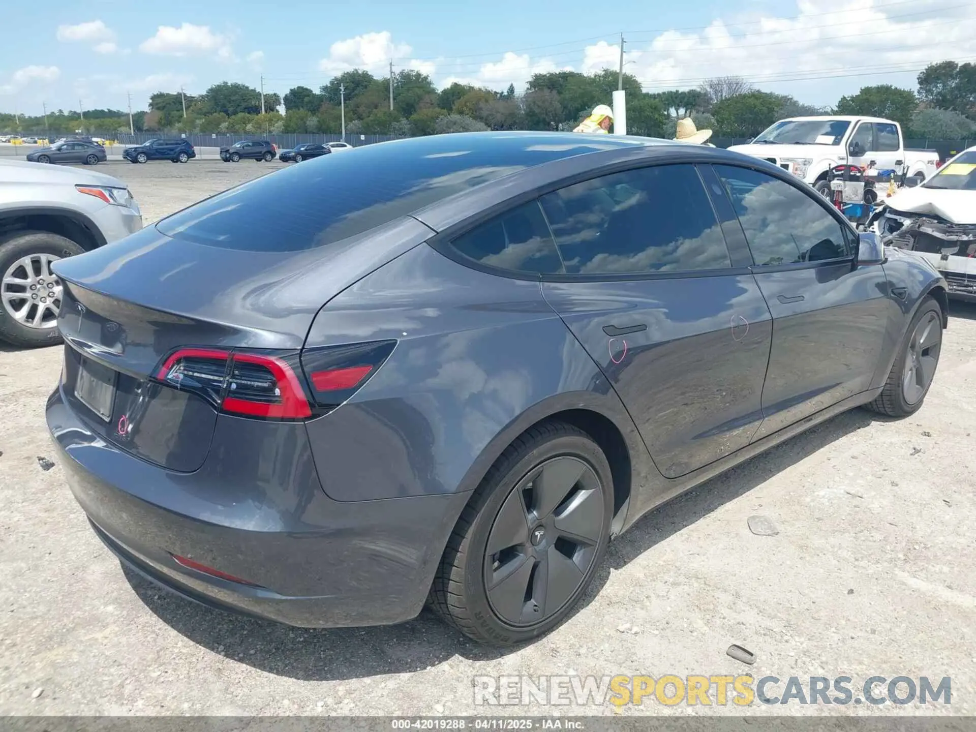 4 Photograph of a damaged car 5YJ3E1EAXPF575448 TESLA MODEL 3 2023