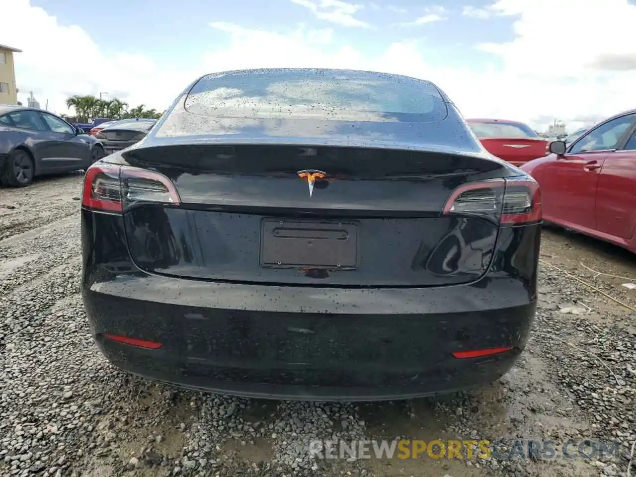 6 Photograph of a damaged car 5YJ3E1EAXPF589608 TESLA MODEL 3 2023