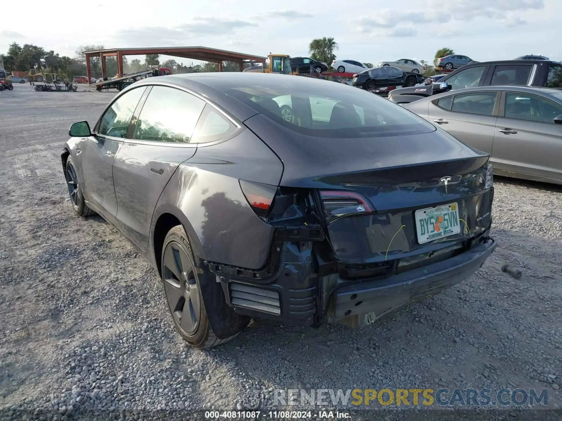 3 Photograph of a damaged car 5YJ3E1EAXPF591777 TESLA MODEL 3 2023