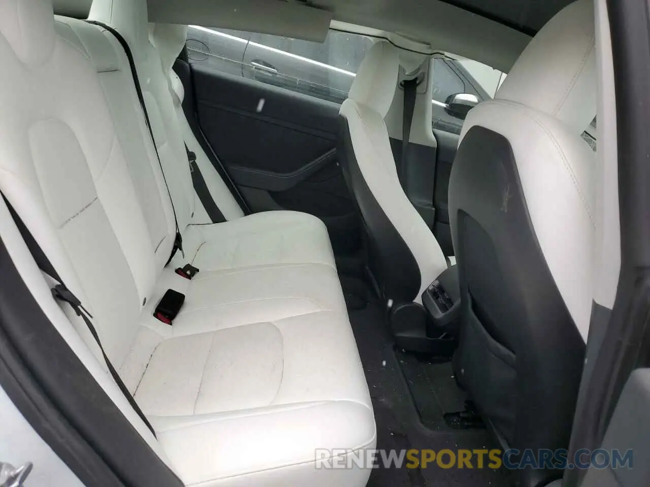 10 Photograph of a damaged car 5YJ3E1EAXPF600008 TESLA MODEL 3 2023