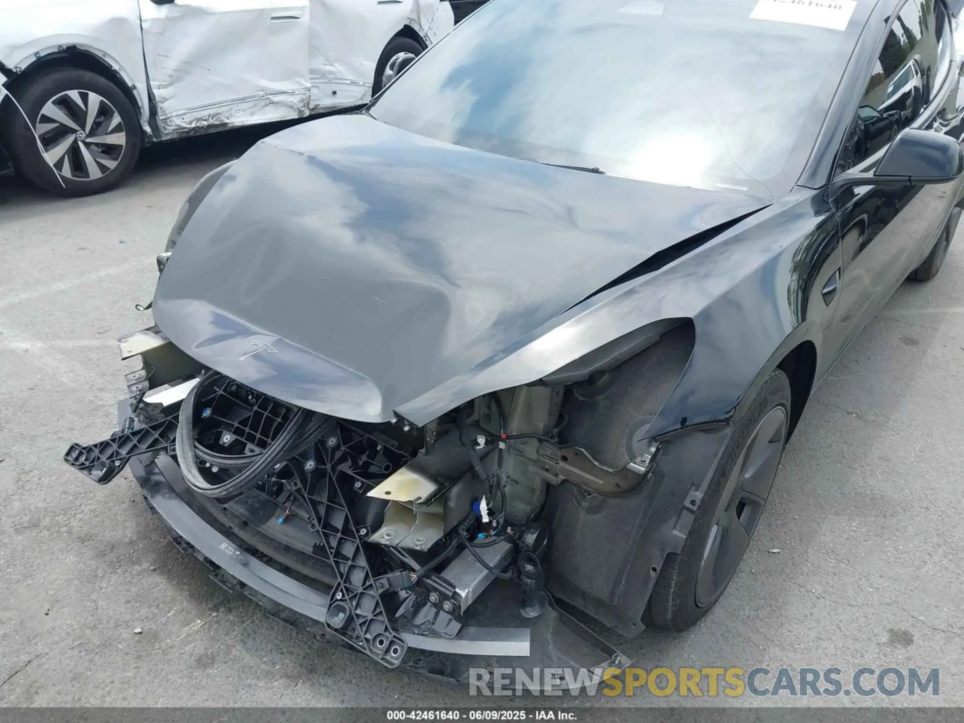 6 Photograph of a damaged car 5YJ3E1EAXPF604916 TESLA MODEL 3 2023