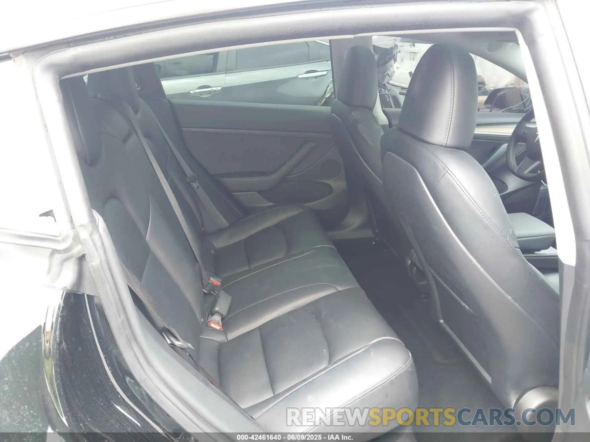 8 Photograph of a damaged car 5YJ3E1EAXPF604916 TESLA MODEL 3 2023