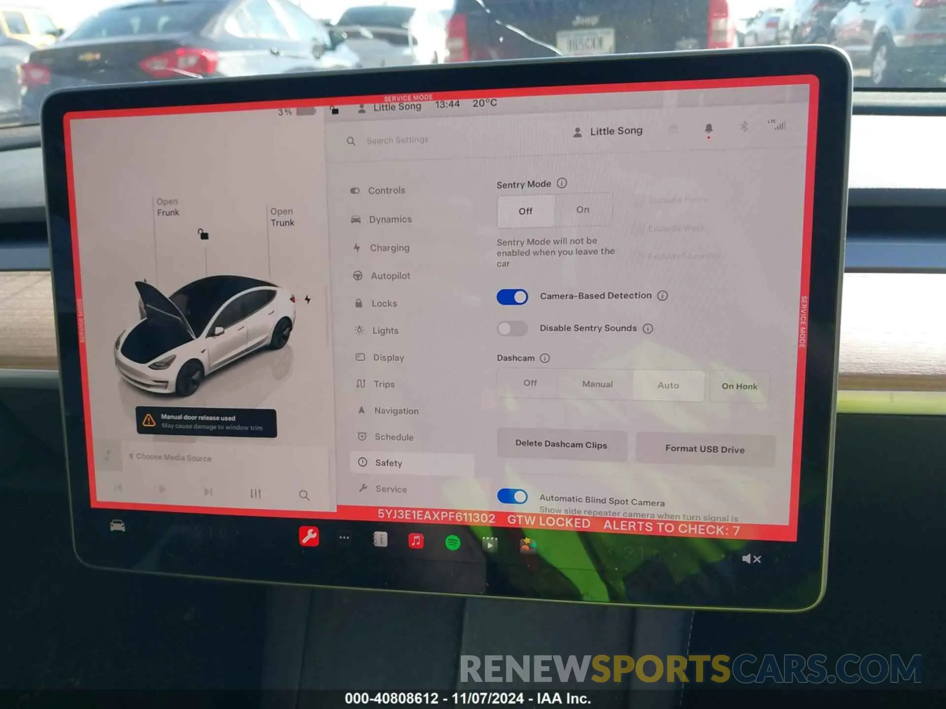 17 Photograph of a damaged car 5YJ3E1EAXPF611302 TESLA MODEL 3 2023