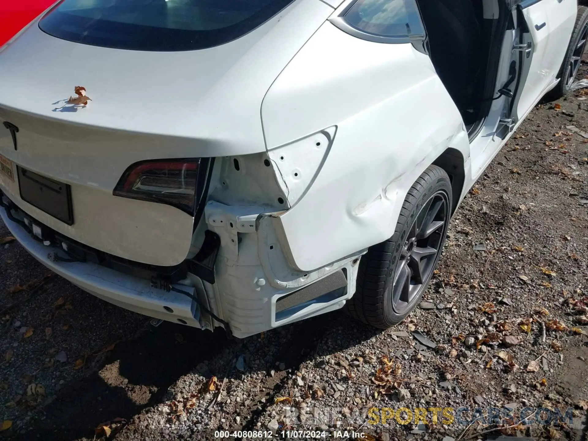 19 Photograph of a damaged car 5YJ3E1EAXPF611302 TESLA MODEL 3 2023