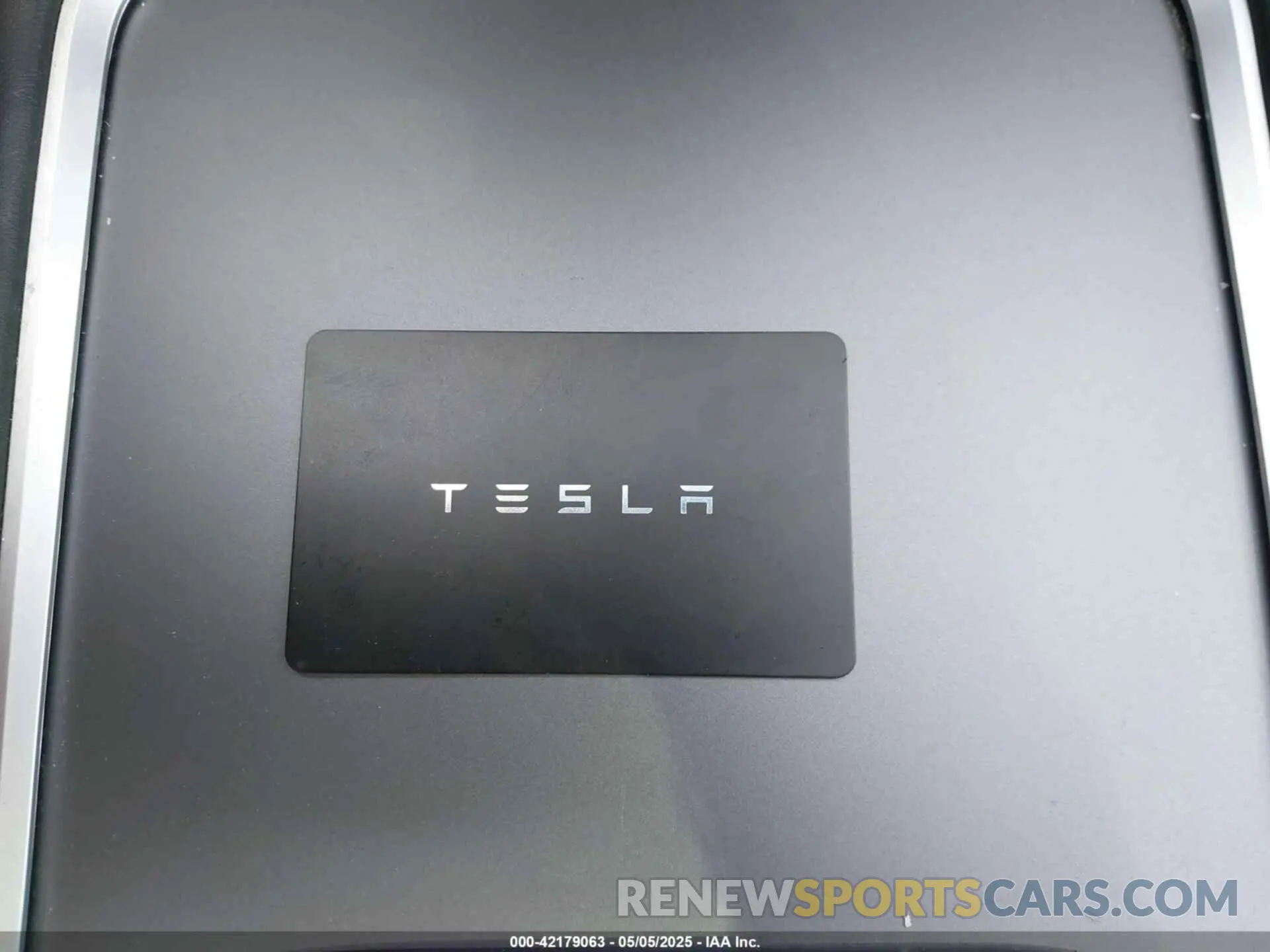 11 Photograph of a damaged car 5YJ3E1EAXPF620484 TESLA MODEL 3 2023