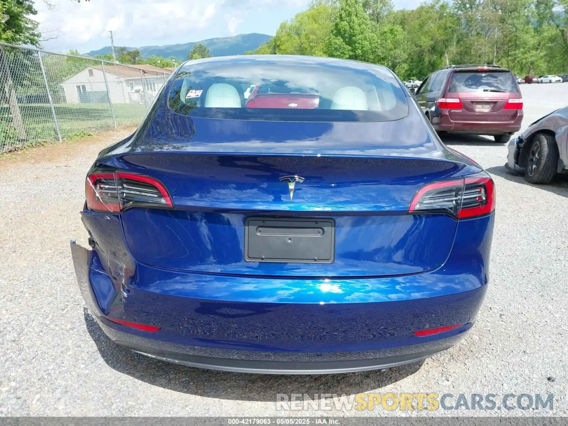 16 Photograph of a damaged car 5YJ3E1EAXPF620484 TESLA MODEL 3 2023