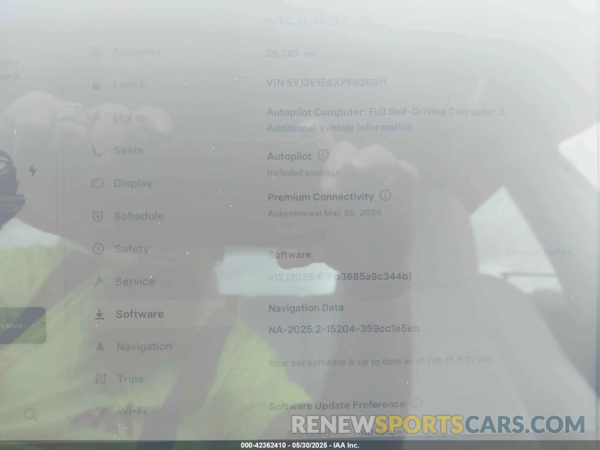 19 Photograph of a damaged car 5YJ3E1EAXPF628911 TESLA MODEL 3 2023