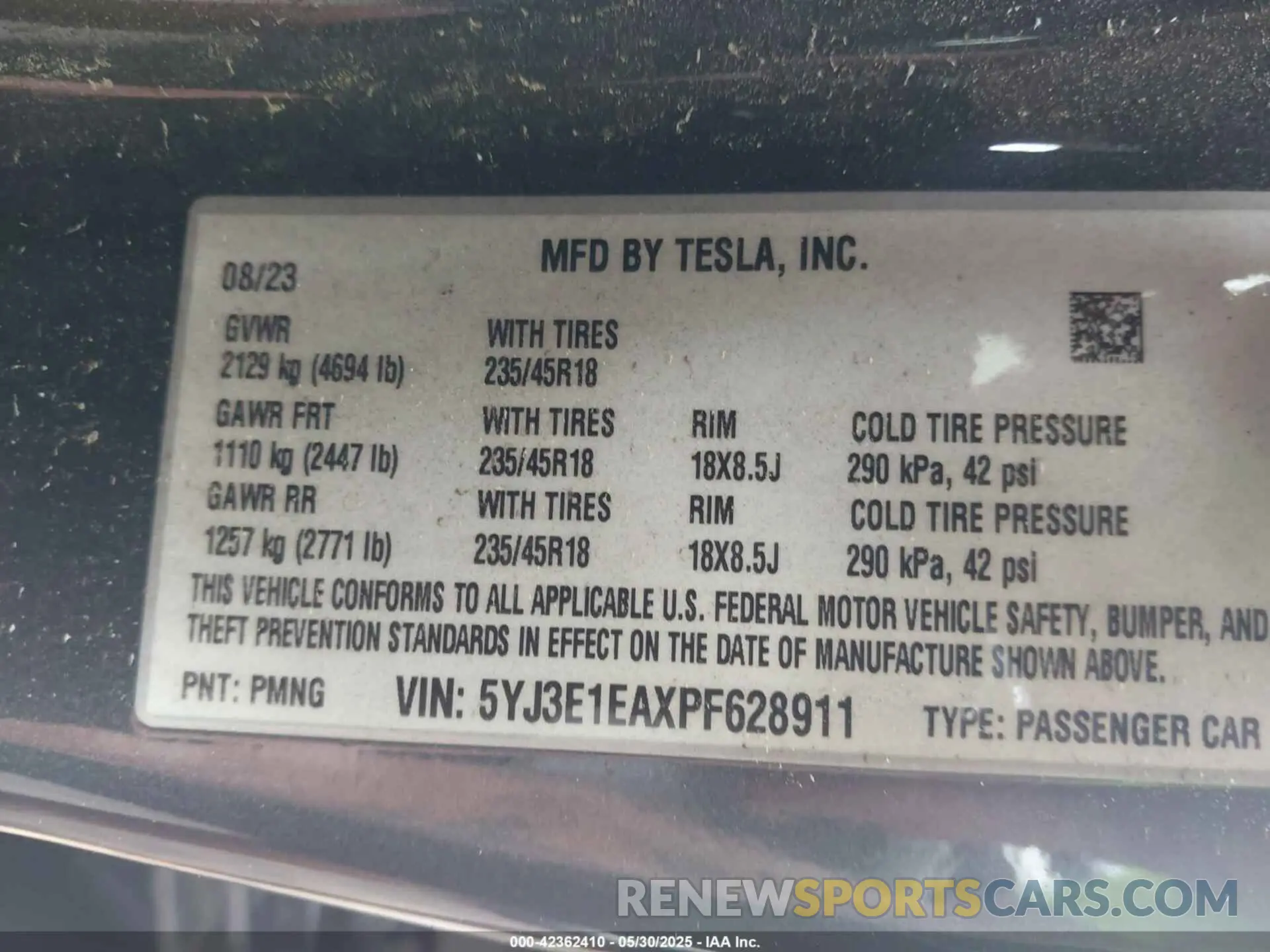 9 Photograph of a damaged car 5YJ3E1EAXPF628911 TESLA MODEL 3 2023
