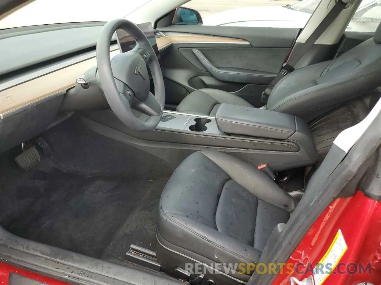 7 Photograph of a damaged car 5YJ3E1EAXPF677929 TESLA MODEL 3 2023