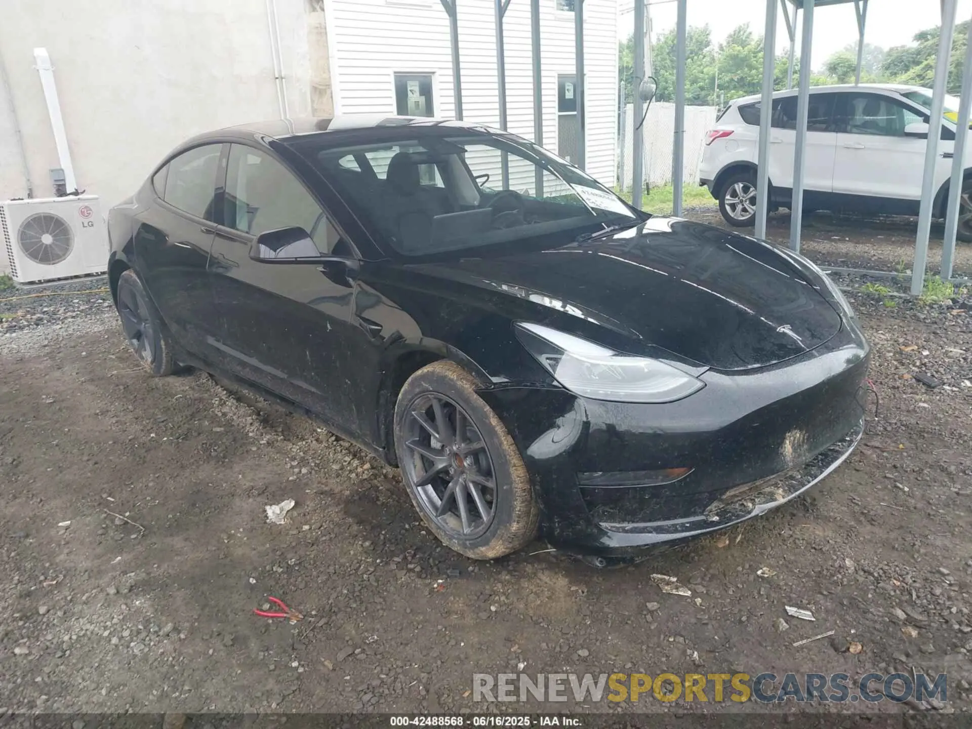1 Photograph of a damaged car 5YJ3E1EAXPF678417 TESLA MODEL 3 2023