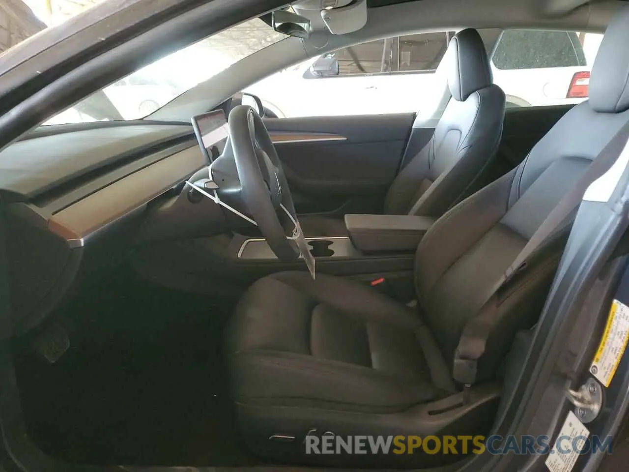 7 Photograph of a damaged car 5YJ3E1EAXPF691796 TESLA MODEL 3 2023