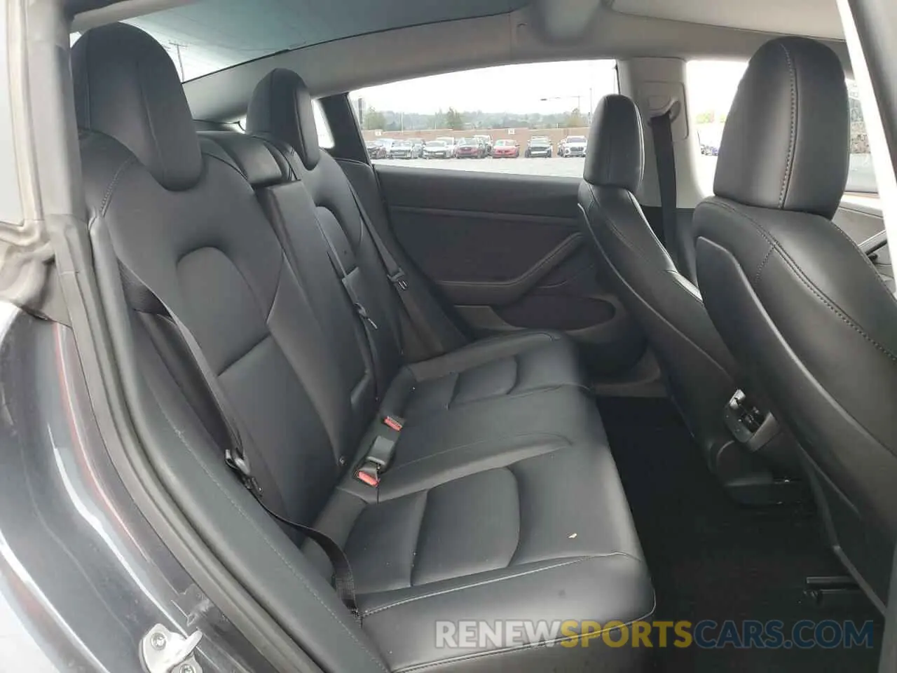 10 Photograph of a damaged car 5YJ3E1EAXPF694942 TESLA MODEL 3 2023