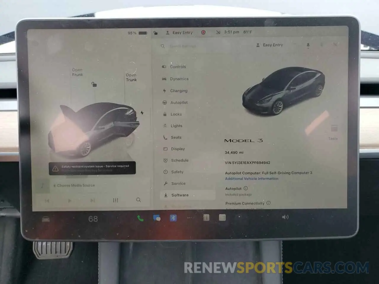 9 Photograph of a damaged car 5YJ3E1EAXPF694942 TESLA MODEL 3 2023