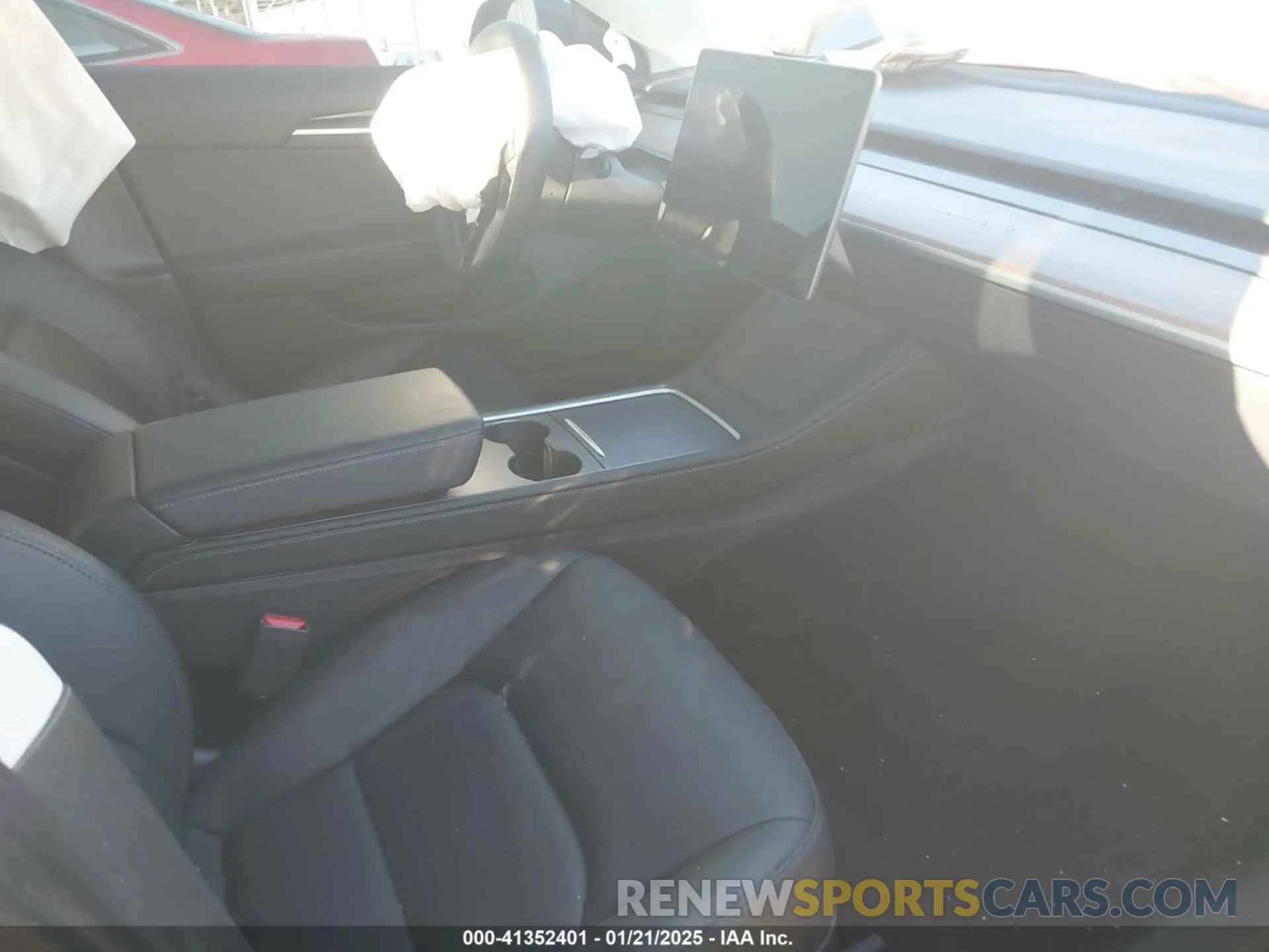 5 Photograph of a damaged car 5YJ3E1EAXPF707026 TESLA MODEL 3 2023