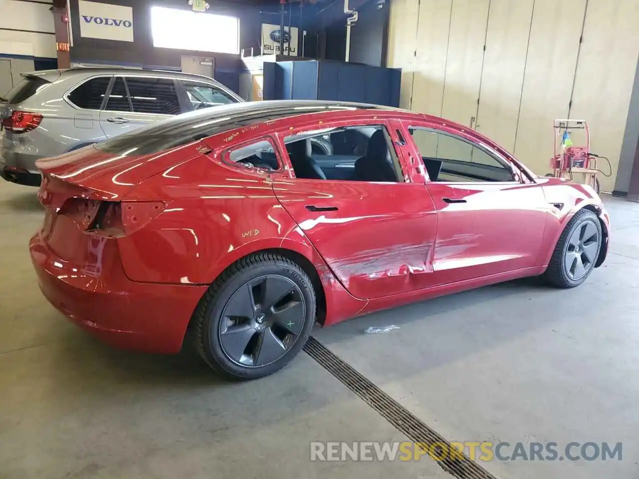 3 Photograph of a damaged car 5YJ3E1EB0PF389247 TESLA MODEL 3 2023