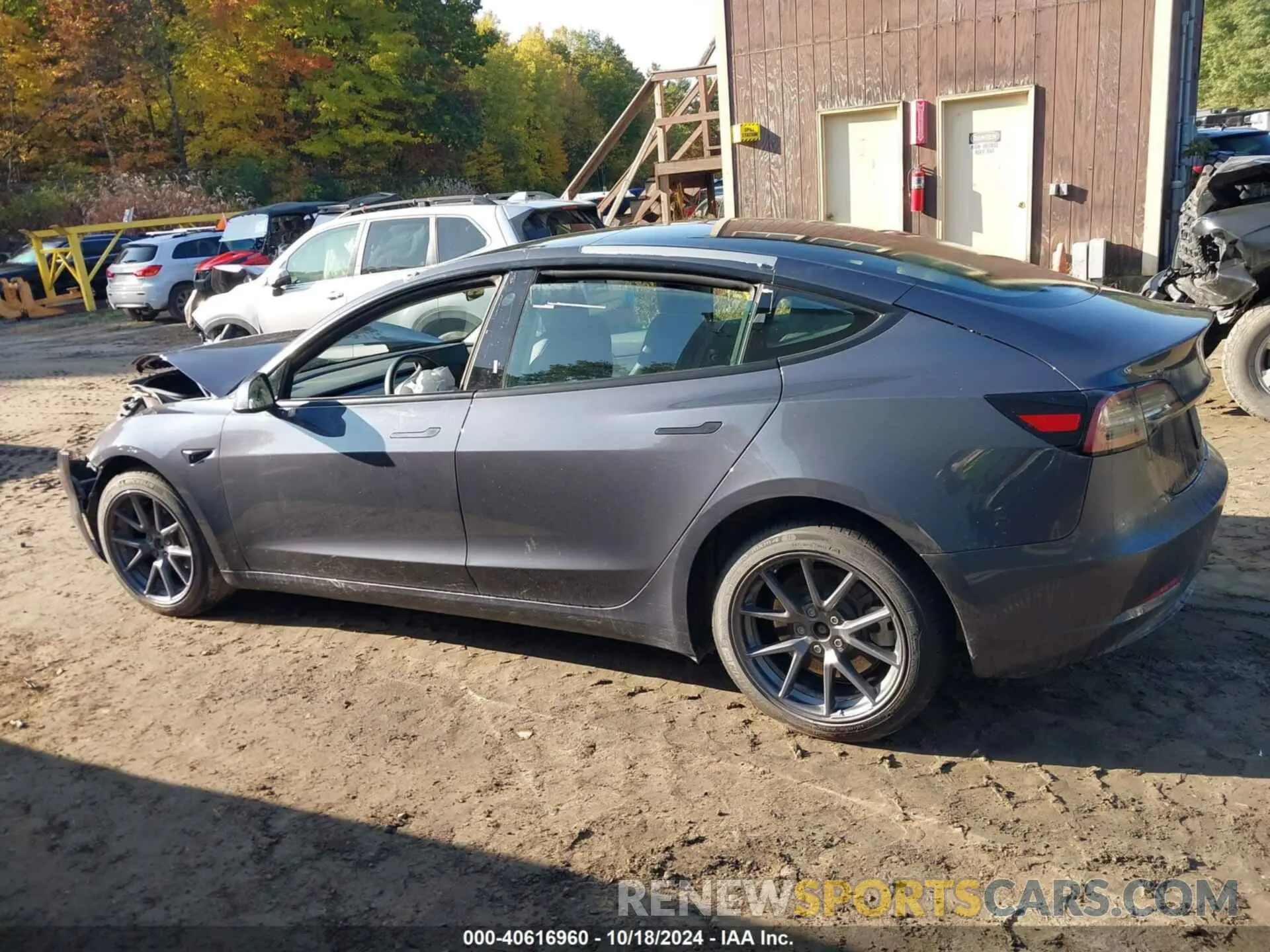 14 Photograph of a damaged car 5YJ3E1EB0PF392794 TESLA MODEL 3 2023