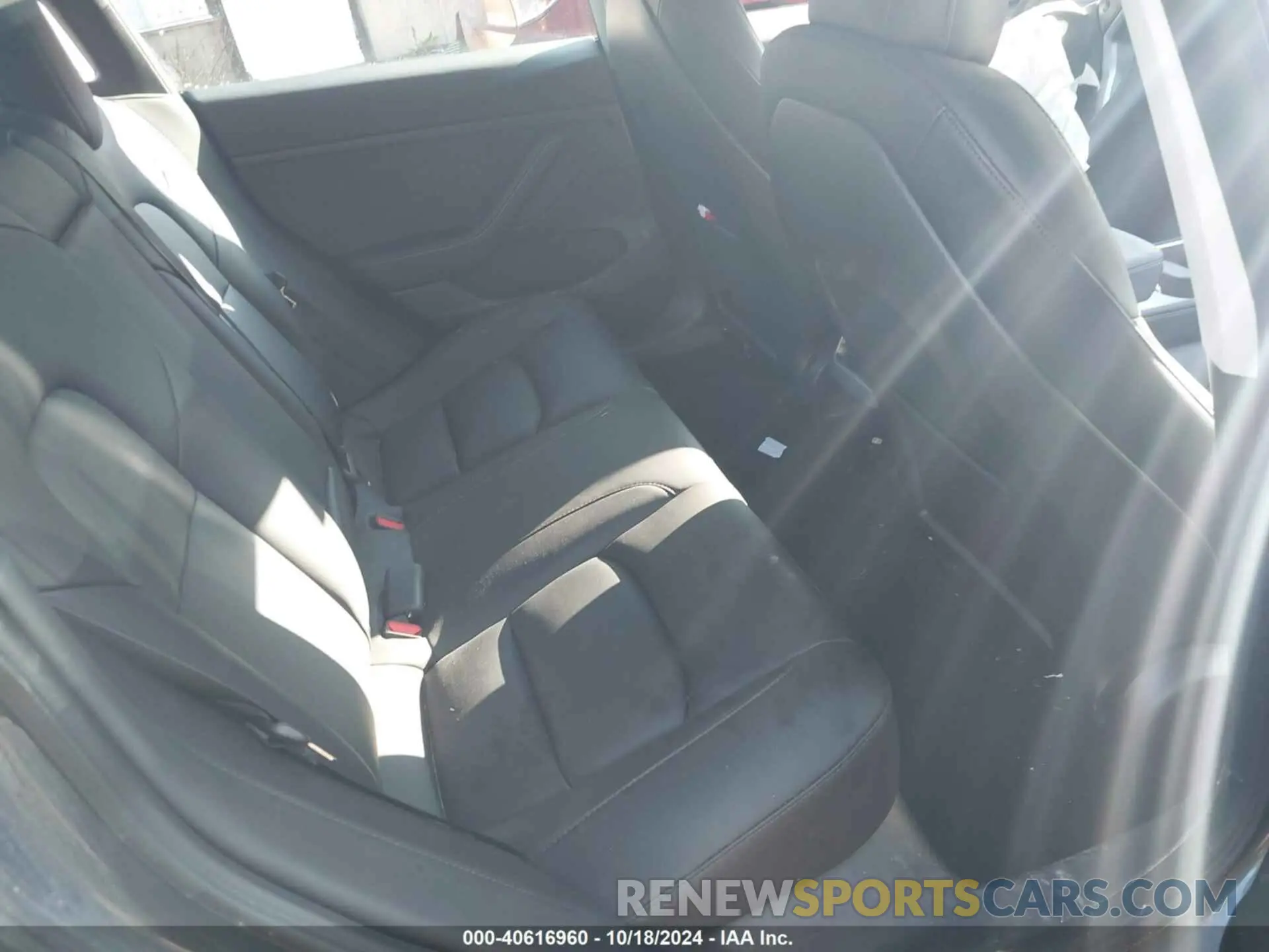 8 Photograph of a damaged car 5YJ3E1EB0PF392794 TESLA MODEL 3 2023