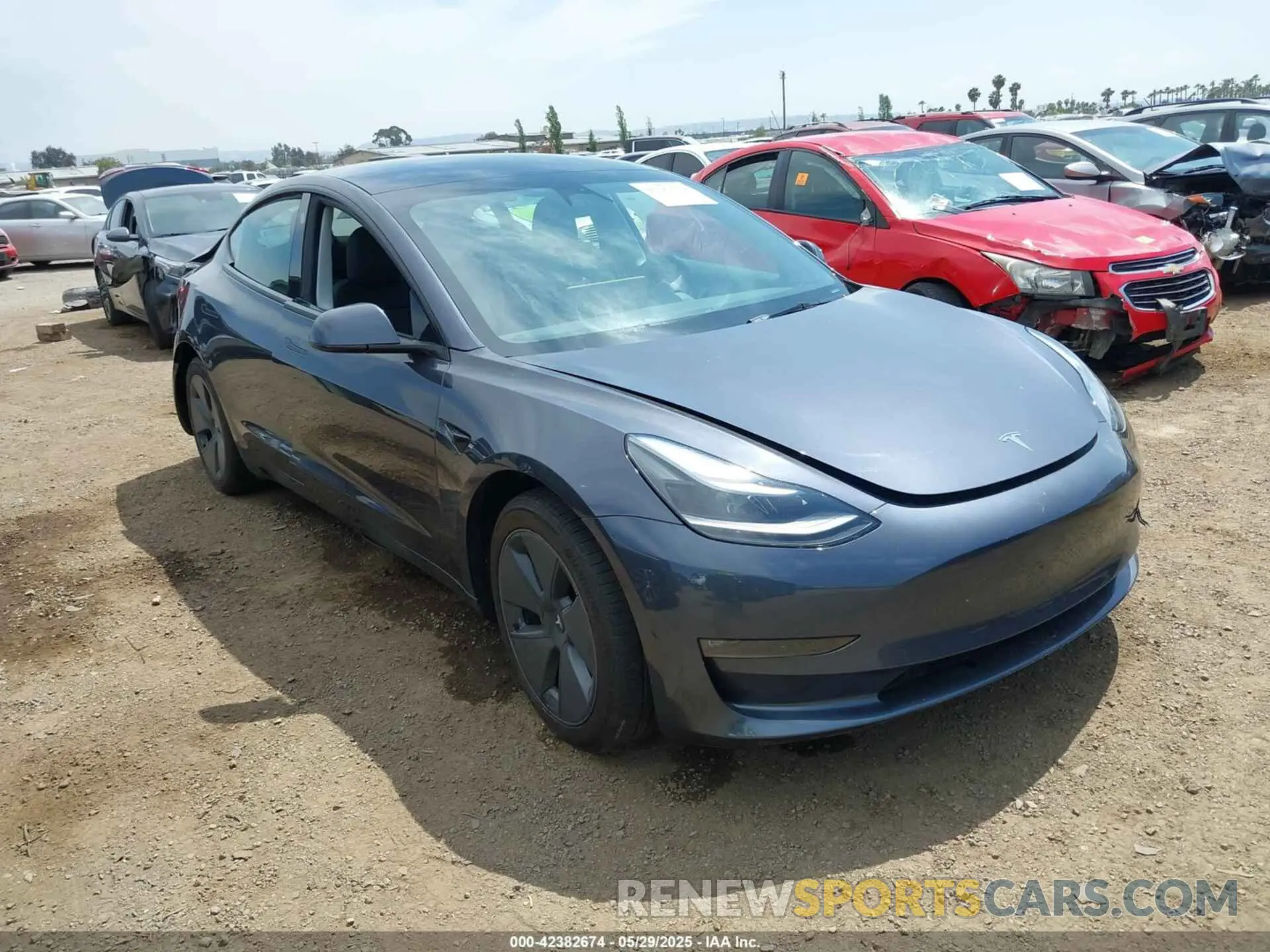 1 Photograph of a damaged car 5YJ3E1EB0PF675745 TESLA MODEL 3 2023